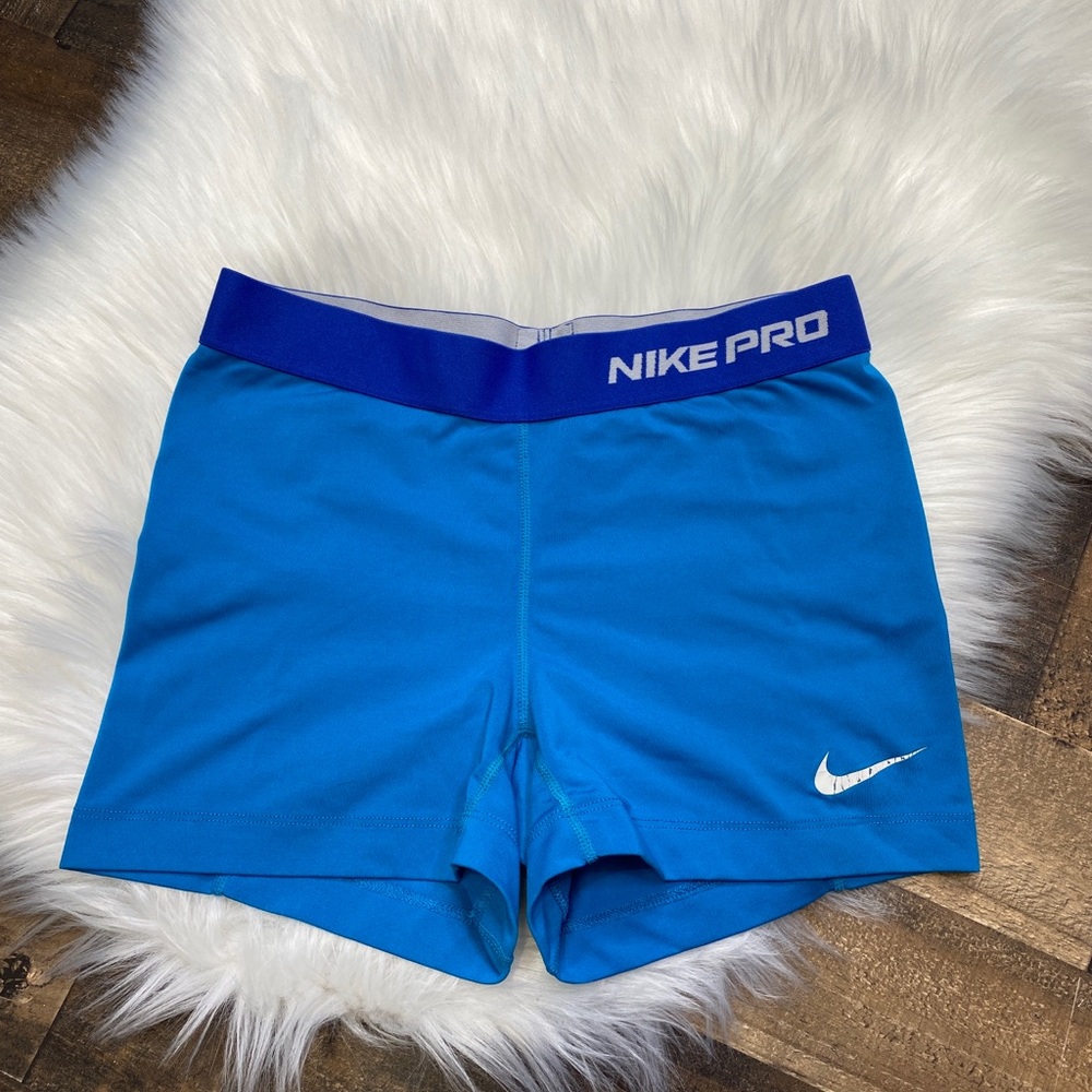 Nike Pro | Blue compression athletic shorts